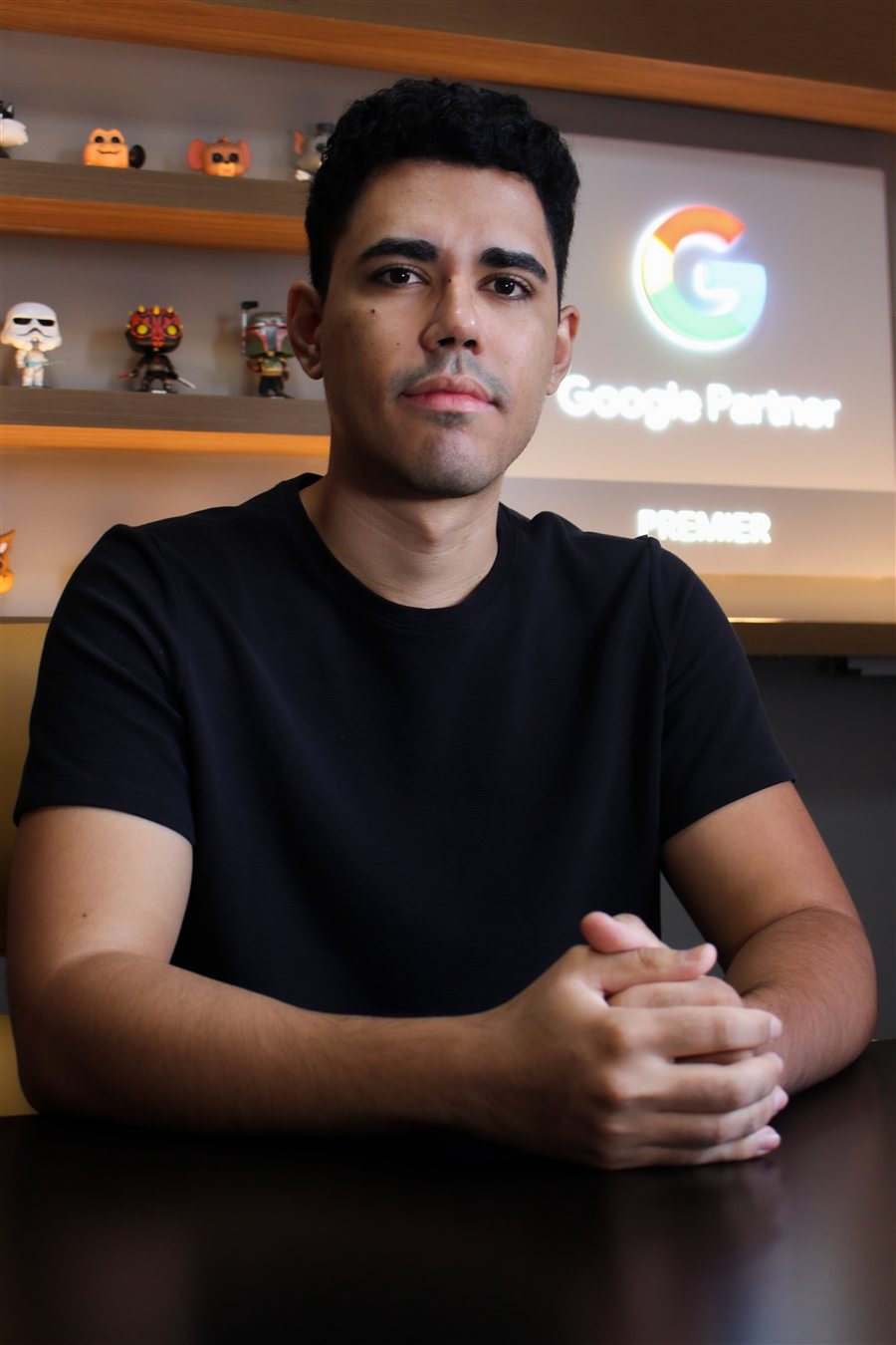 Alexandre Rocha, gestor de tráfego pago e especialista em Google Ads